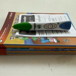 LeapFrog LeapReader Reading Pen - Green/Blue